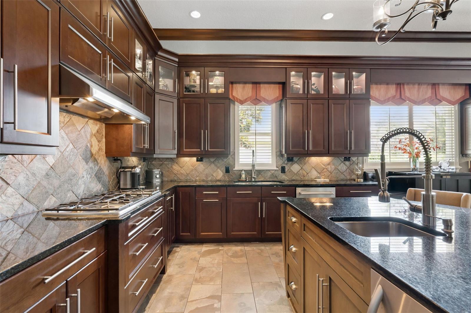 1515 LAKE WHITNEY DR, WINDERMERE, FL, 34786