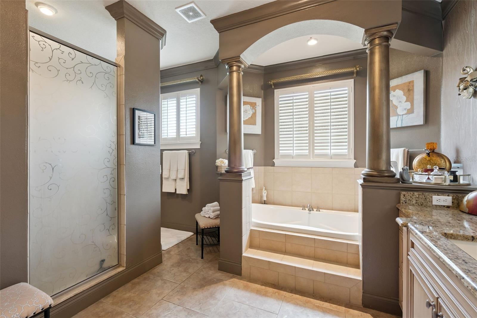 1515 LAKE WHITNEY DR, WINDERMERE, FL, 34786