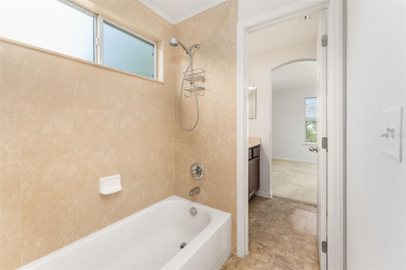 8223 NW 53RD ST, GAINESVILLE, FL, 32653