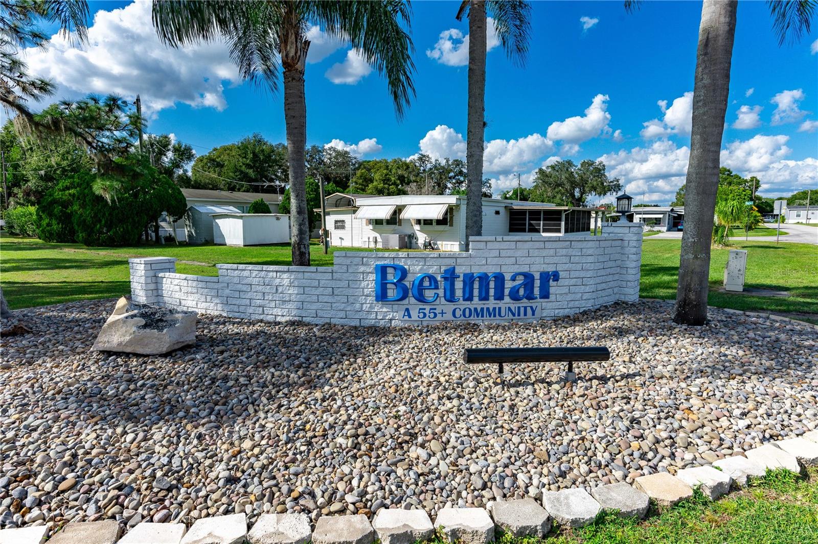 36747 LAKEWOOD DR, ZEPHYRHILLS, FL, 33542