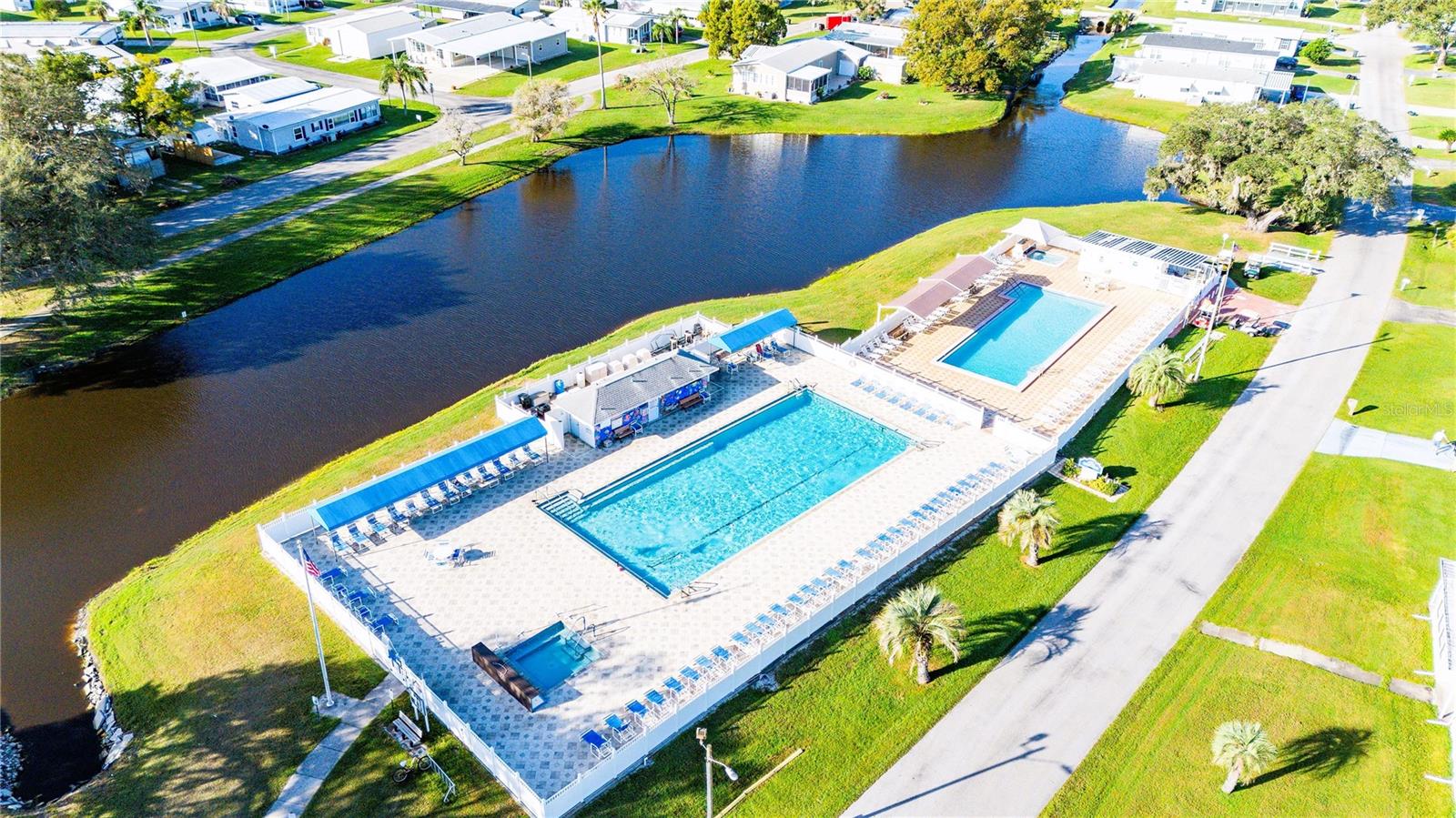 36747 LAKEWOOD DR, ZEPHYRHILLS, FL, 33542