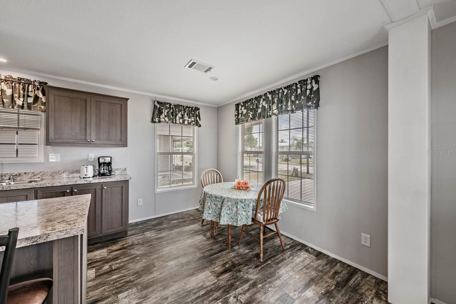 36747 LAKEWOOD DR, ZEPHYRHILLS, FL, 33542