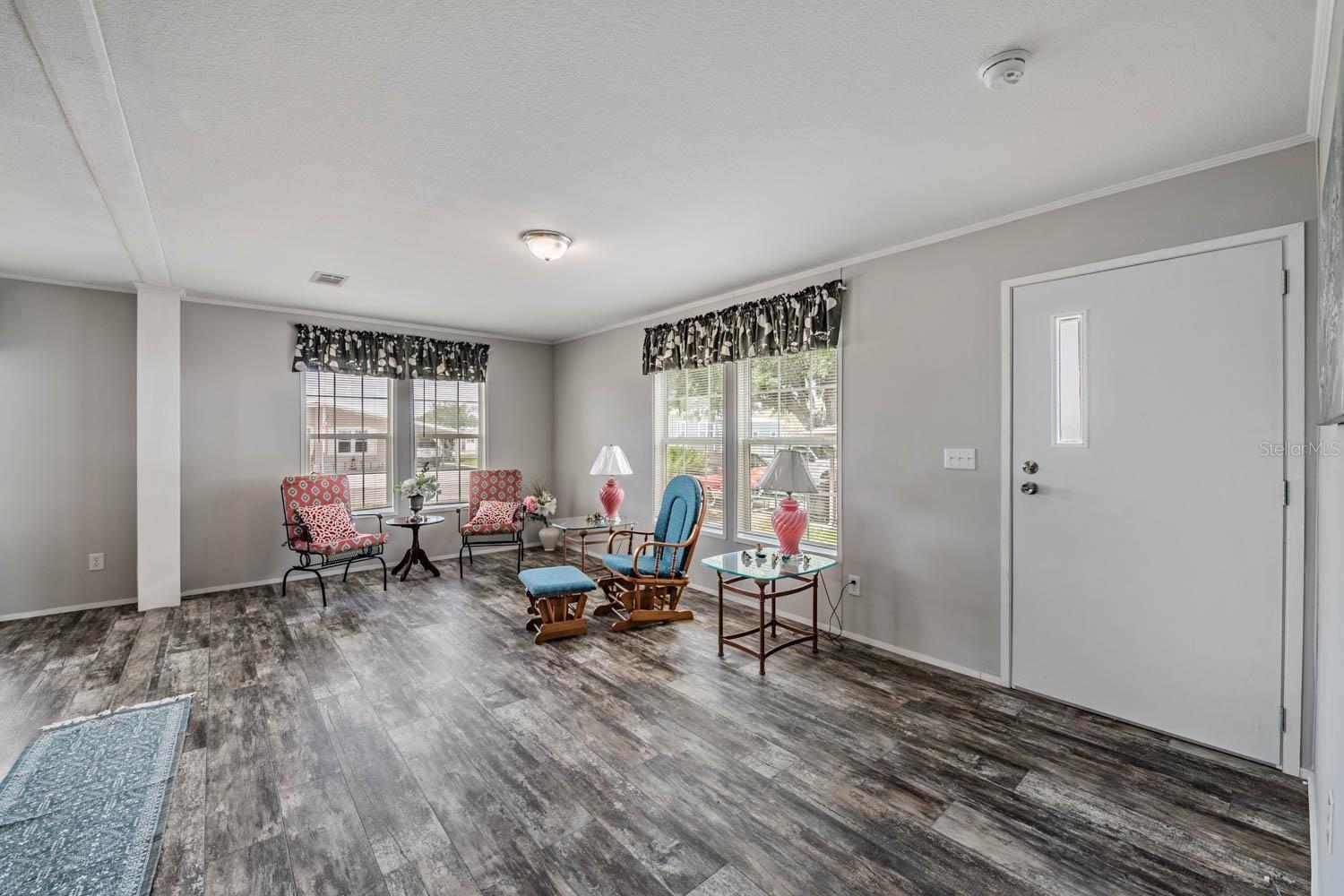 36747 LAKEWOOD DR, ZEPHYRHILLS, FL, 33542
