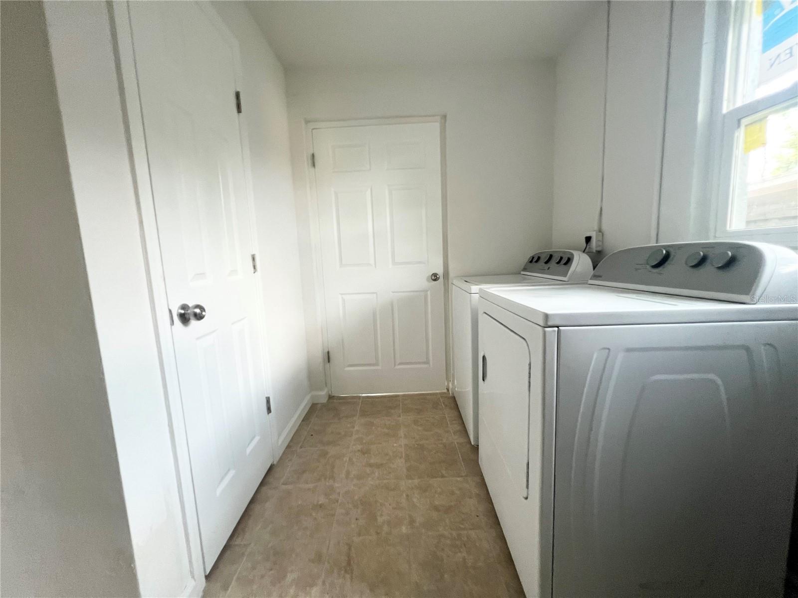 137 LOWELL RD, WINTER HAVEN, FL, 33884