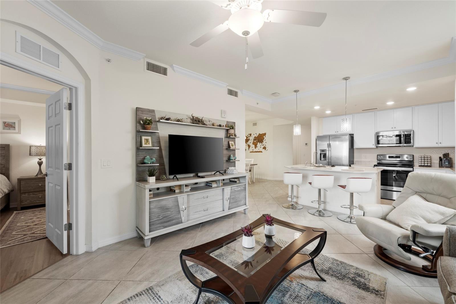17704 GAWTHROP DR #201, BRADENTON, FL, 34211