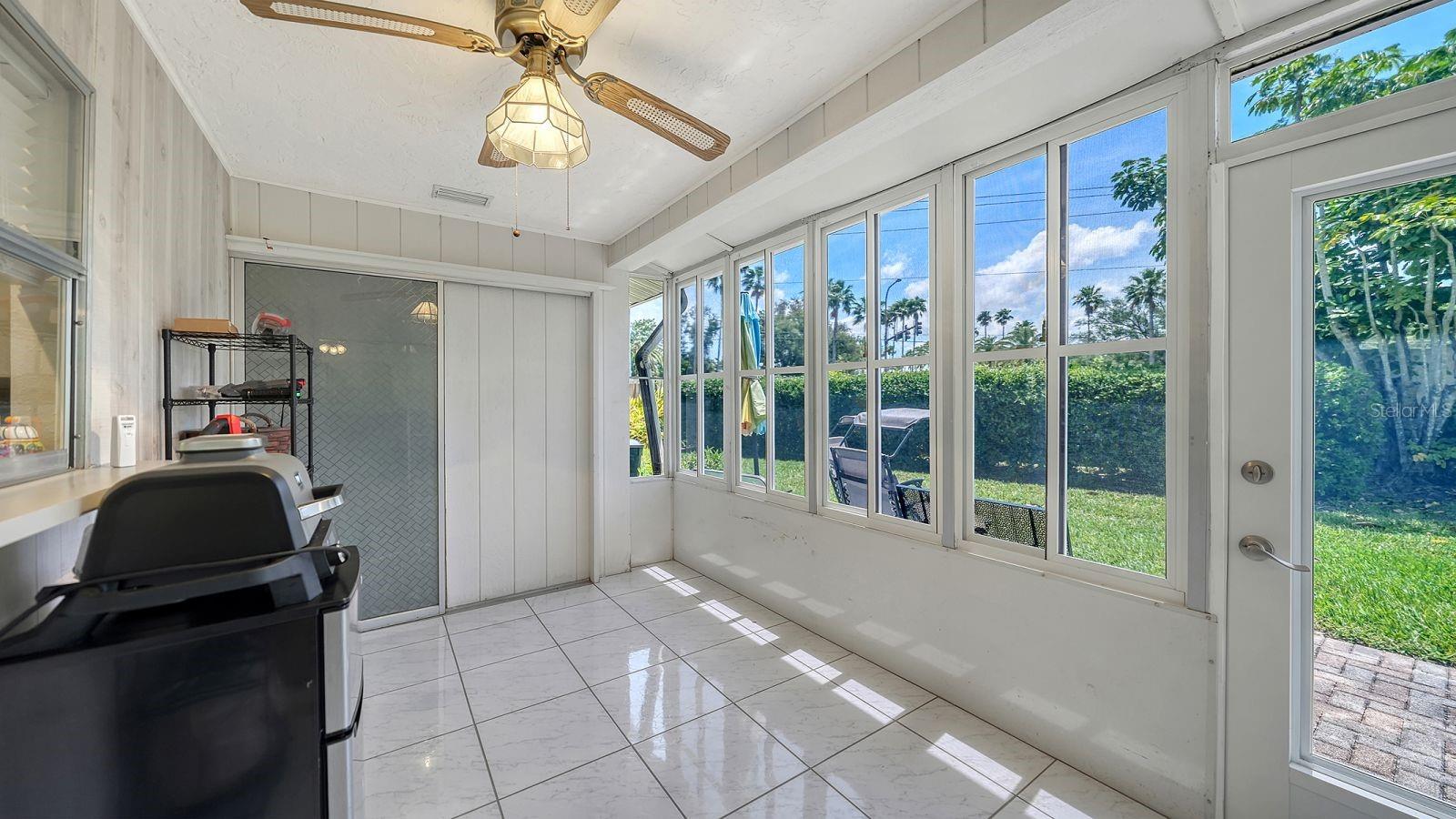 2902 CAPTIVA GARDENS DR #3, SARASOTA, FL, 34231
