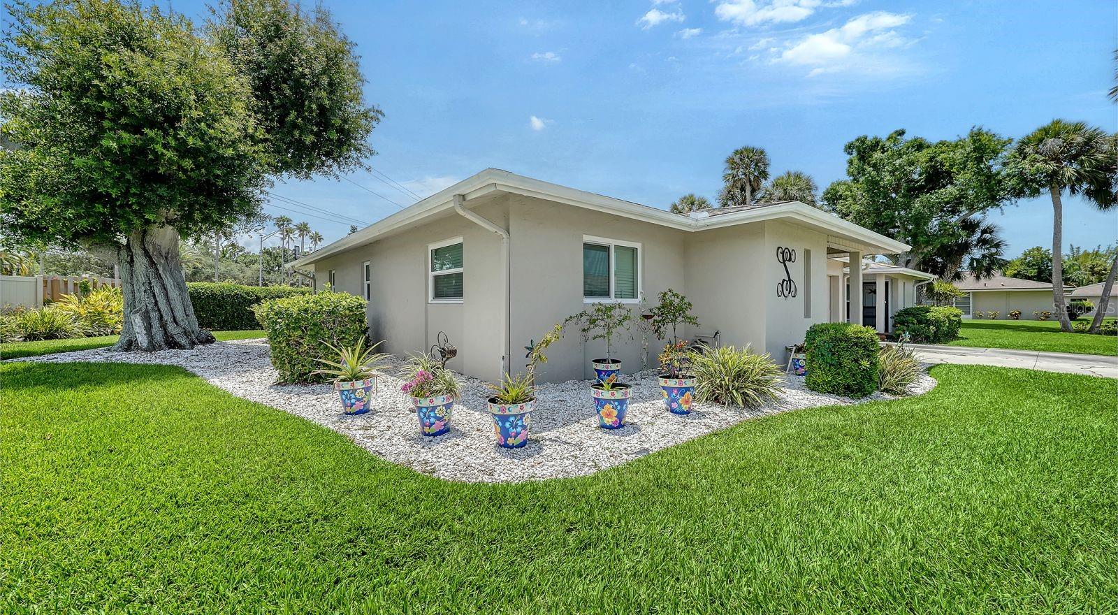 2902 CAPTIVA GARDENS DR #3, SARASOTA, FL, 34231