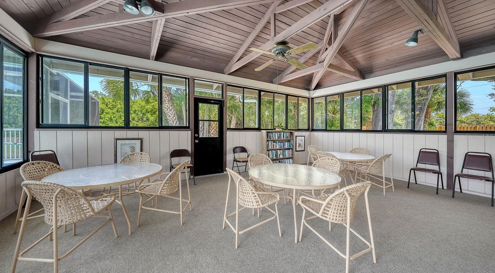 2902 CAPTIVA GARDENS DR #3, SARASOTA, FL, 34231