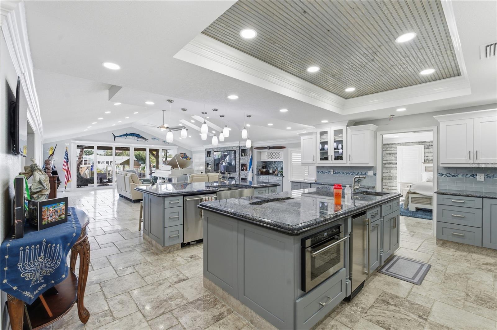 3874 48TH AVE S, ST PETERSBURG, FL, 33711