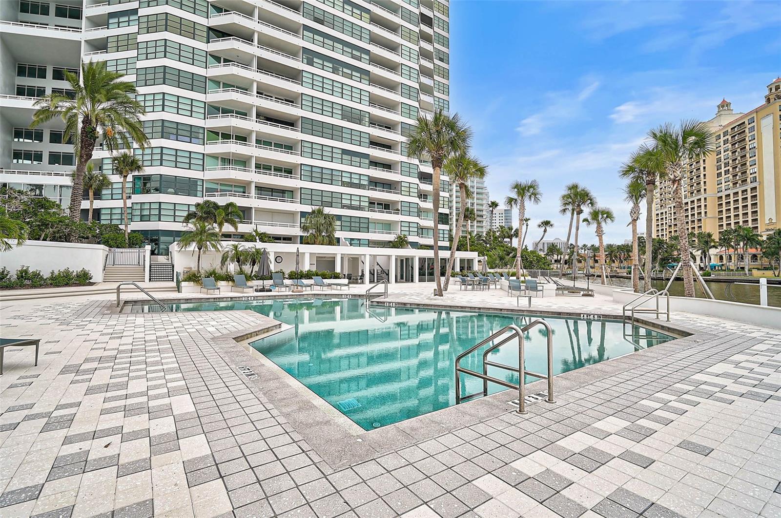 988 BLVD OF THE ARTS #1711, SARASOTA, FL, 34236
