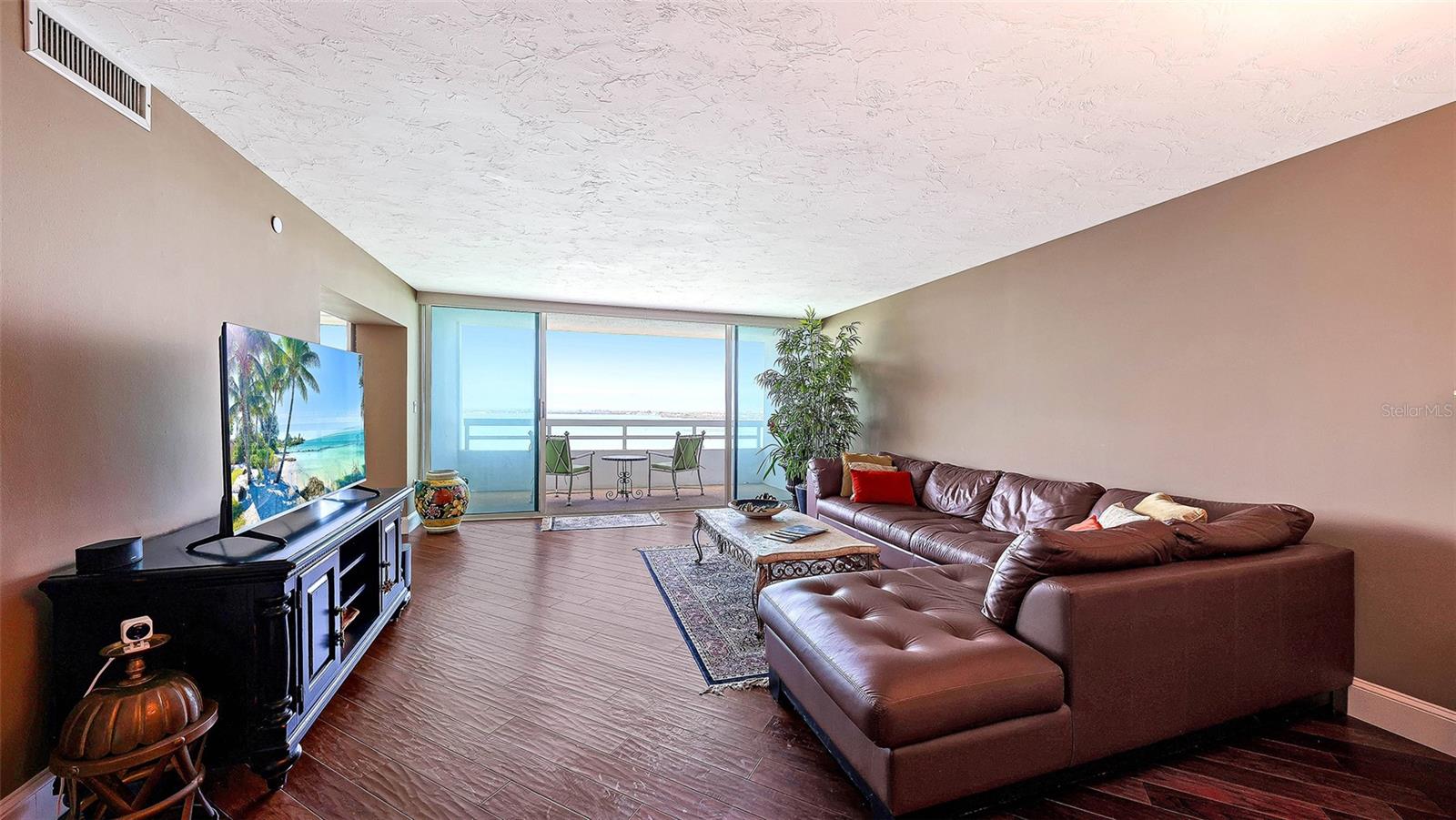 988 BLVD OF THE ARTS #1711, SARASOTA, FL, 34236
