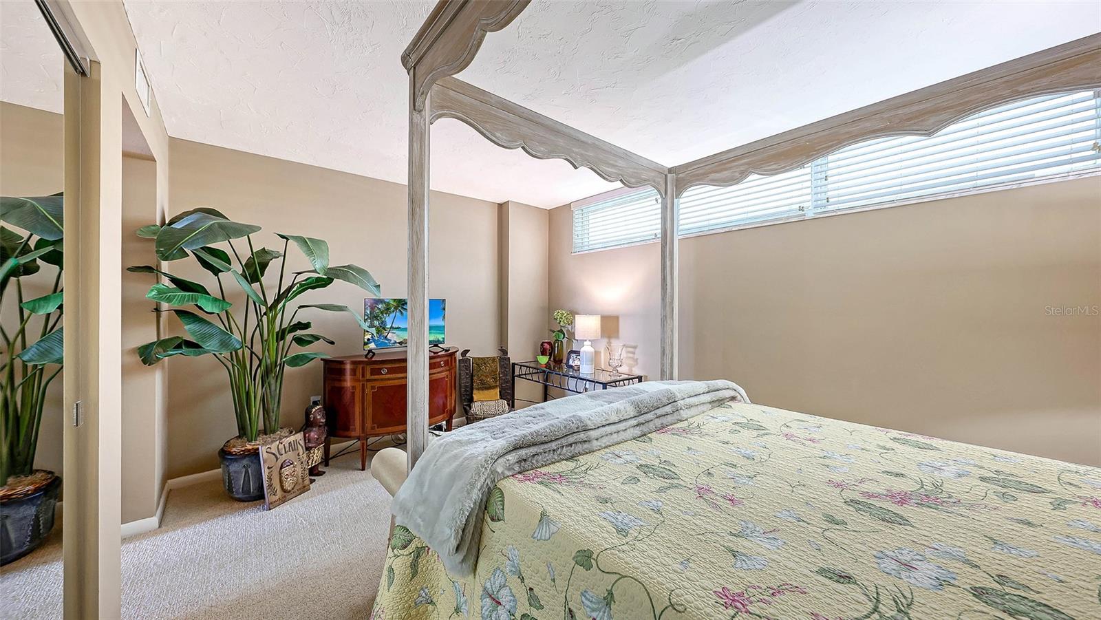 988 BLVD OF THE ARTS #1711, SARASOTA, FL, 34236