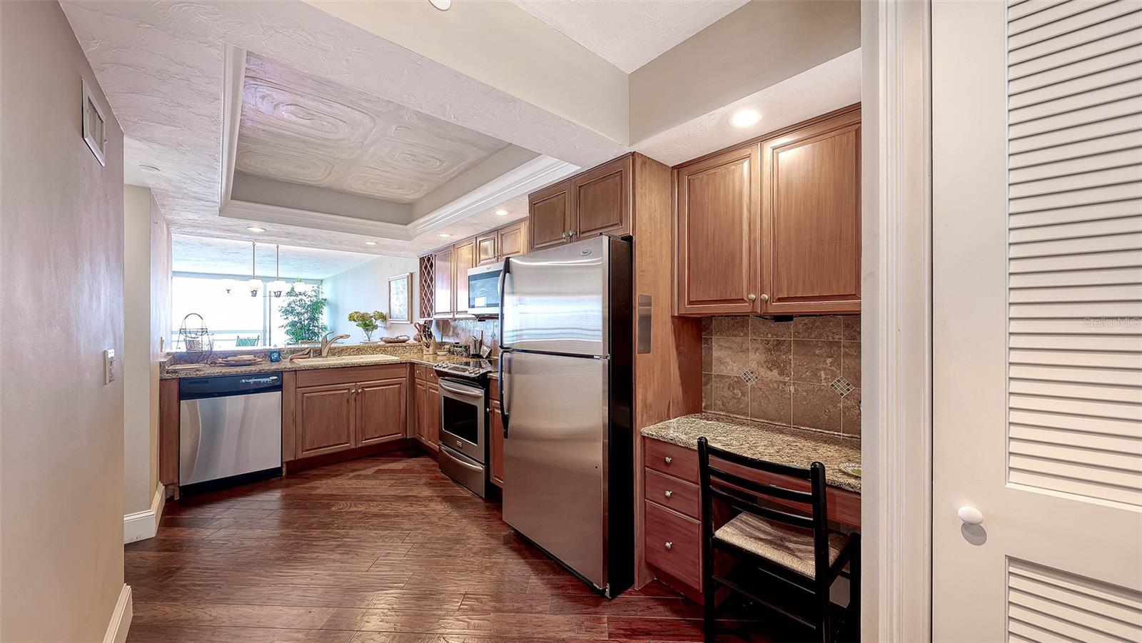 988 BLVD OF THE ARTS #1711, SARASOTA, FL, 34236