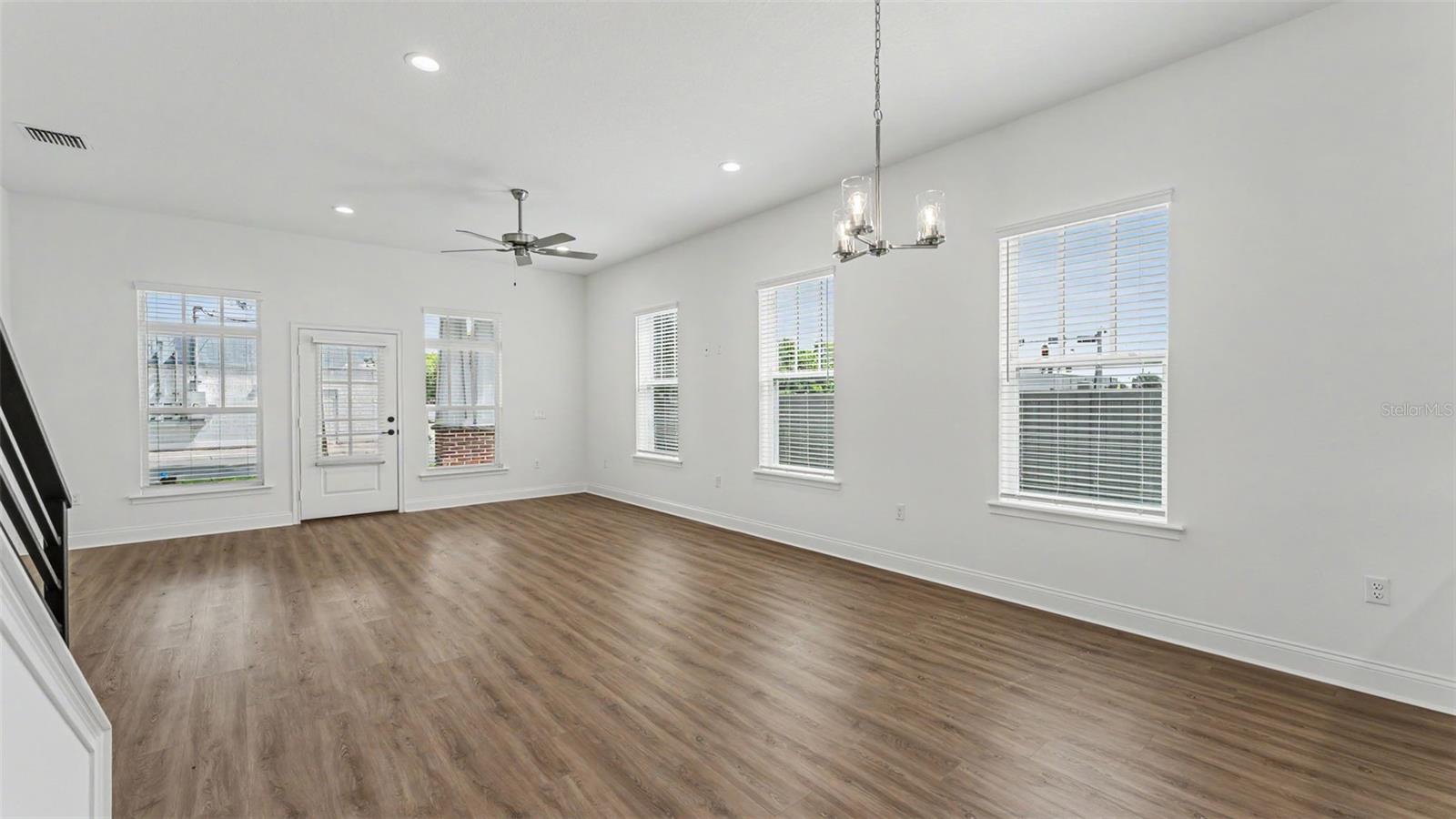 1031 E LIME ST, LAKELAND, FL, 33801
