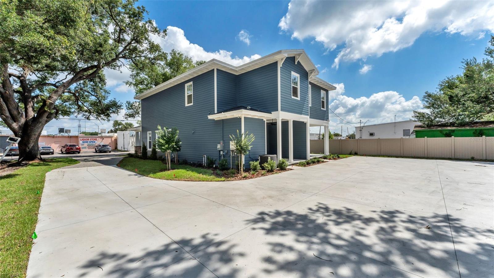 1031 E LIME ST, LAKELAND, FL, 33801