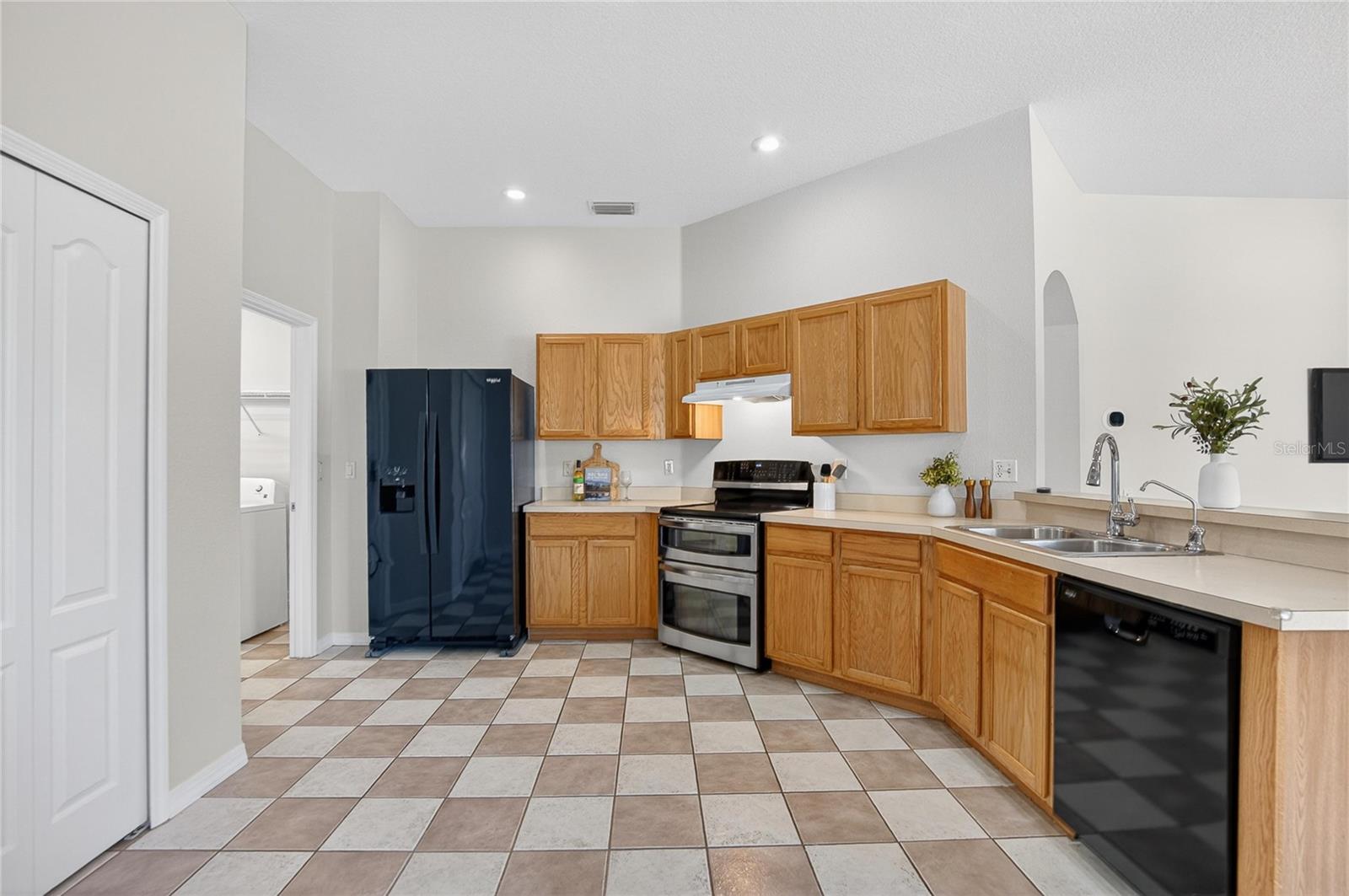 22118 YACHTCLUB TER, LAND O LAKES, FL, 34639
