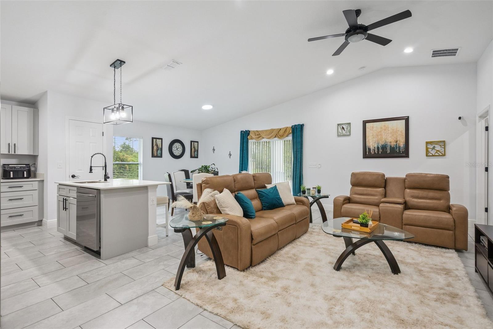 1195 8TH AVE, DELAND, FL, 32724