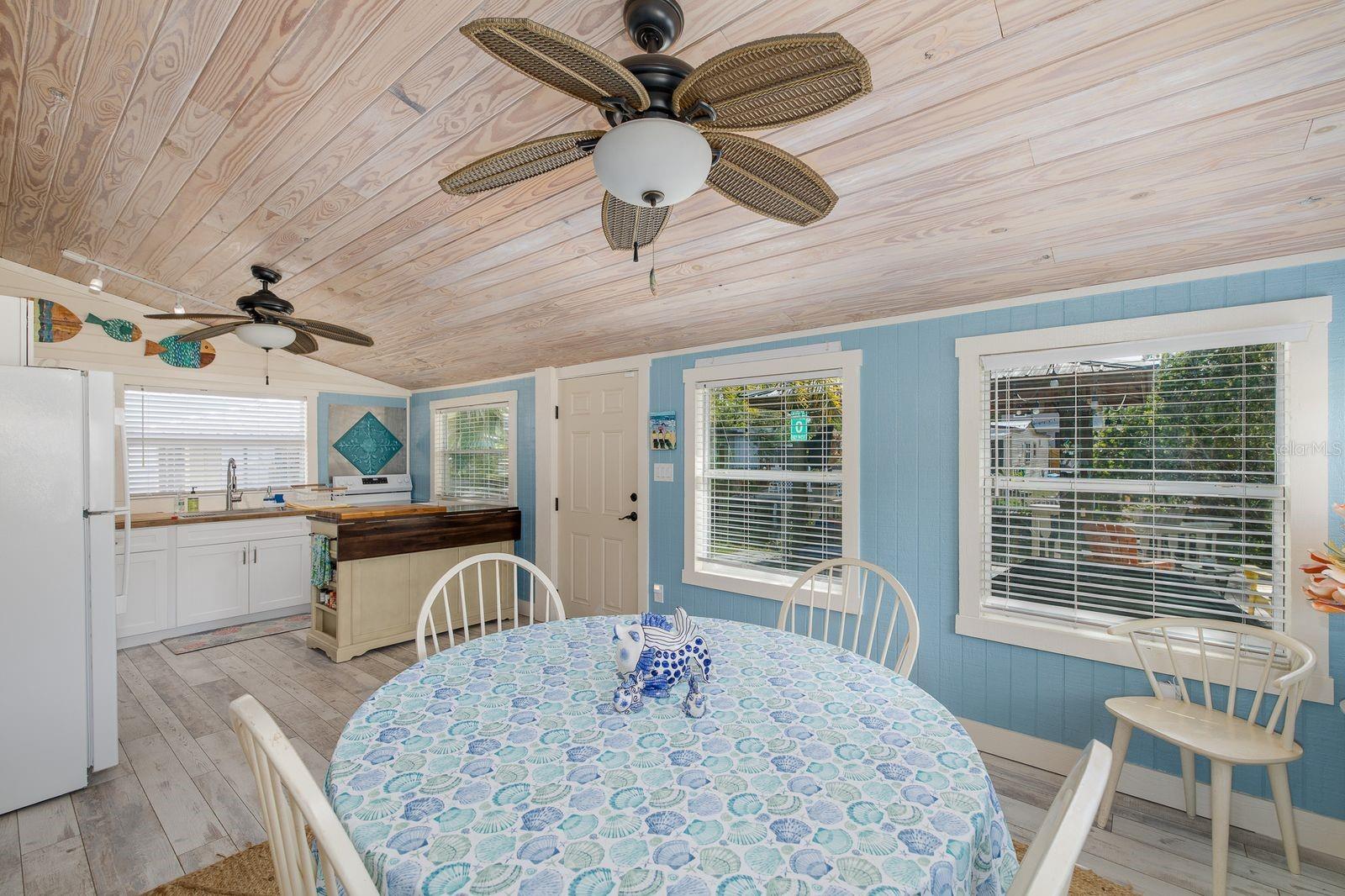 5473 DARLENE ST, WEEKI WACHEE, FL, 34607