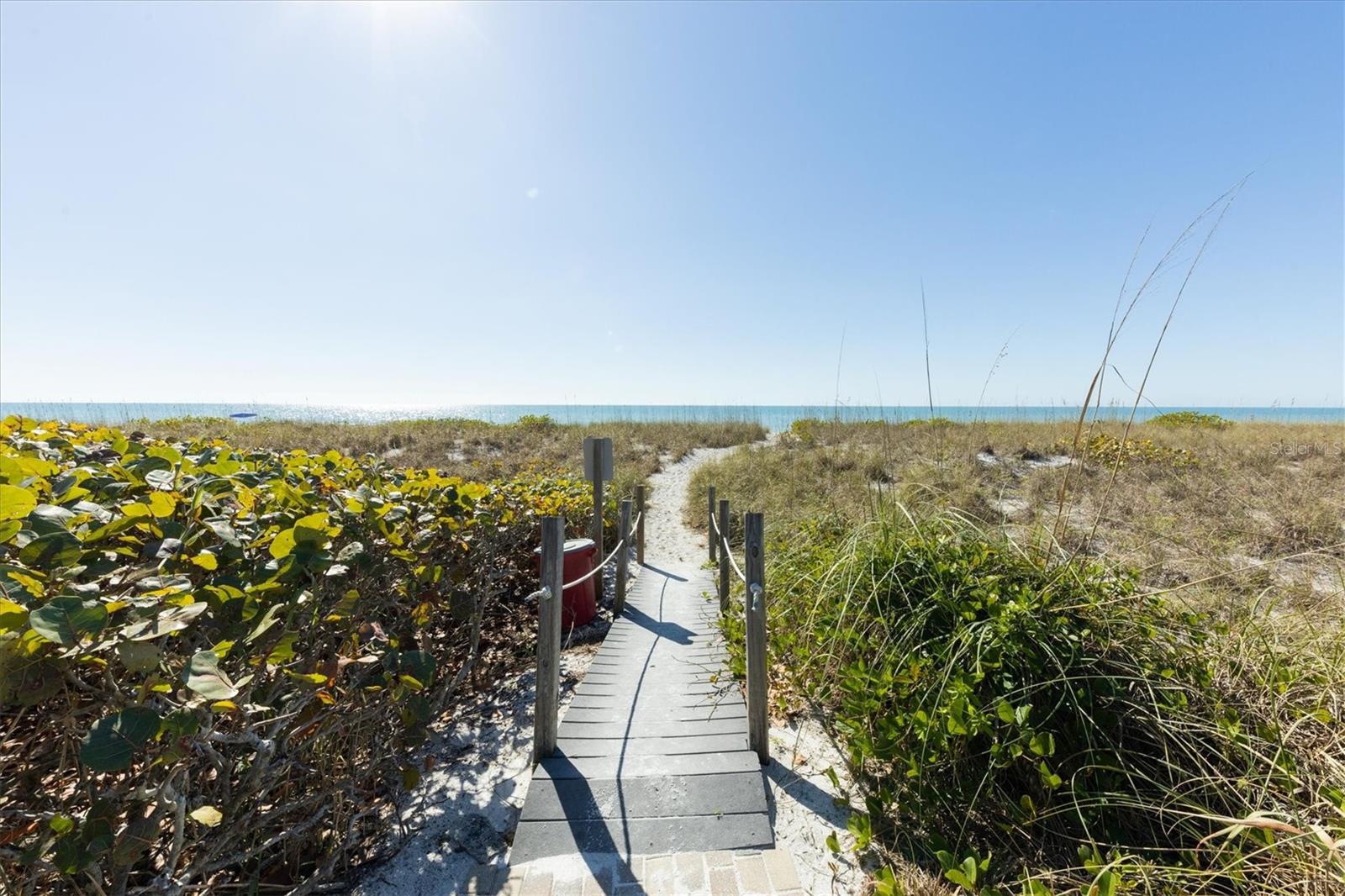 5757 GULF OF MEXICO DR #305, LONGBOAT KEY, FL, 34228