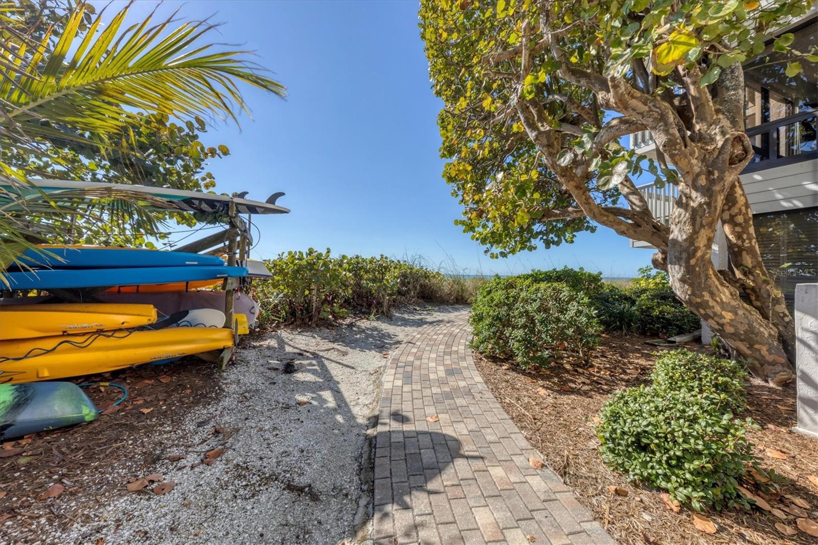 5757 GULF OF MEXICO DR #305, LONGBOAT KEY, FL, 34228