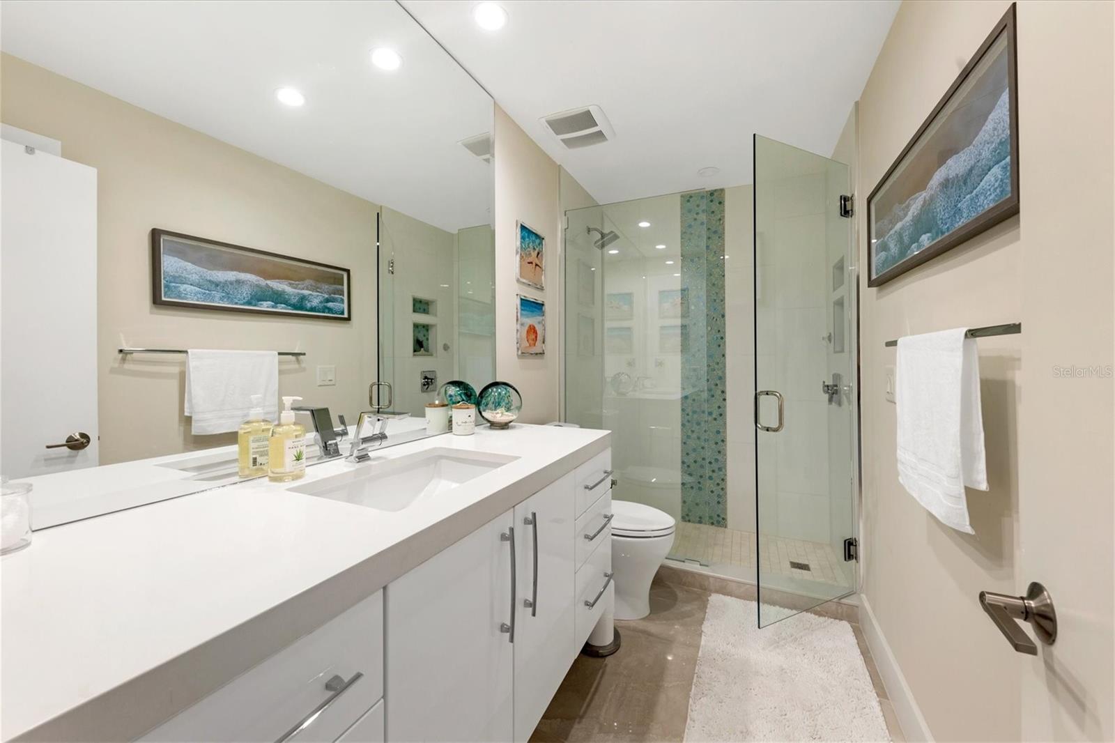 5757 GULF OF MEXICO DR #305, LONGBOAT KEY, FL, 34228