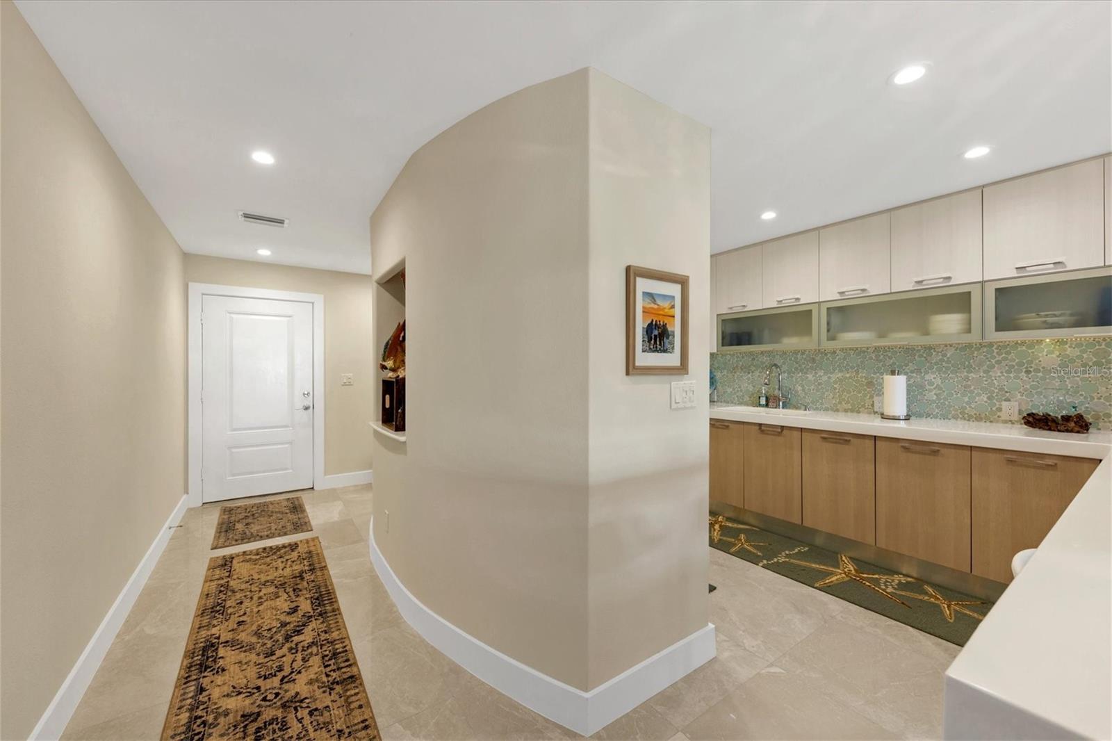 5757 GULF OF MEXICO DR #305, LONGBOAT KEY, FL, 34228