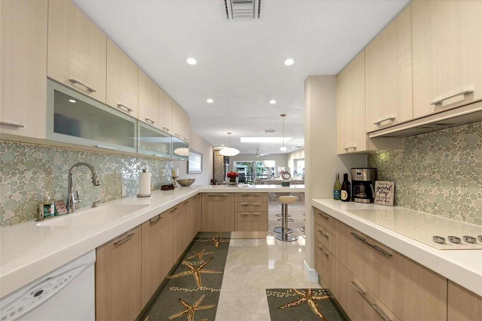 5757 GULF OF MEXICO DR #305, LONGBOAT KEY, FL, 34228