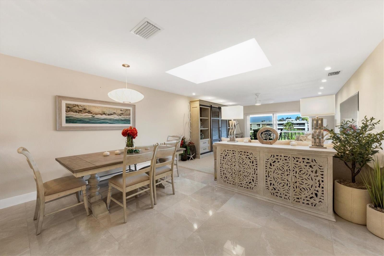 5757 GULF OF MEXICO DR #305, LONGBOAT KEY, FL, 34228