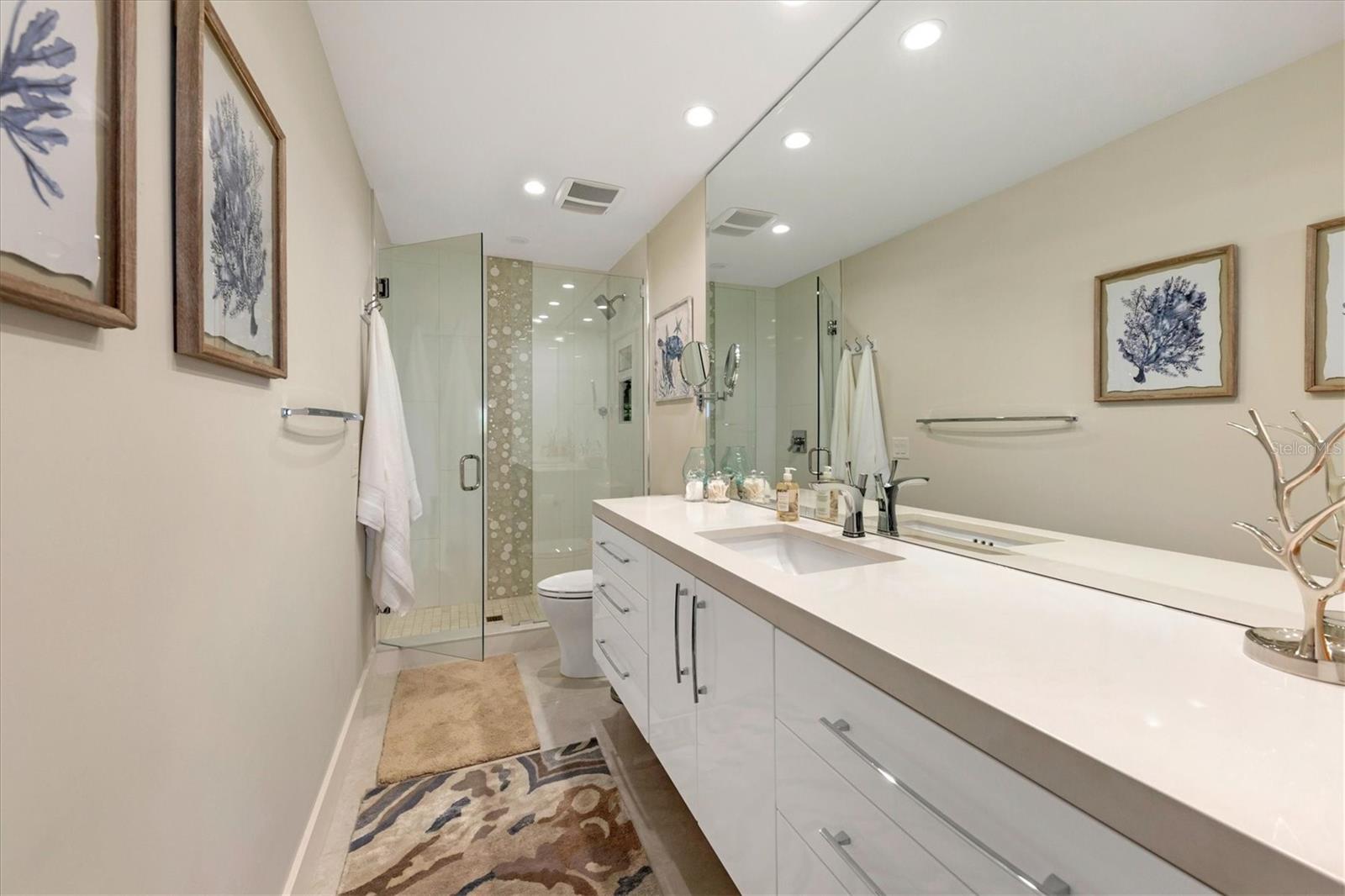 5757 GULF OF MEXICO DR #305, LONGBOAT KEY, FL, 34228