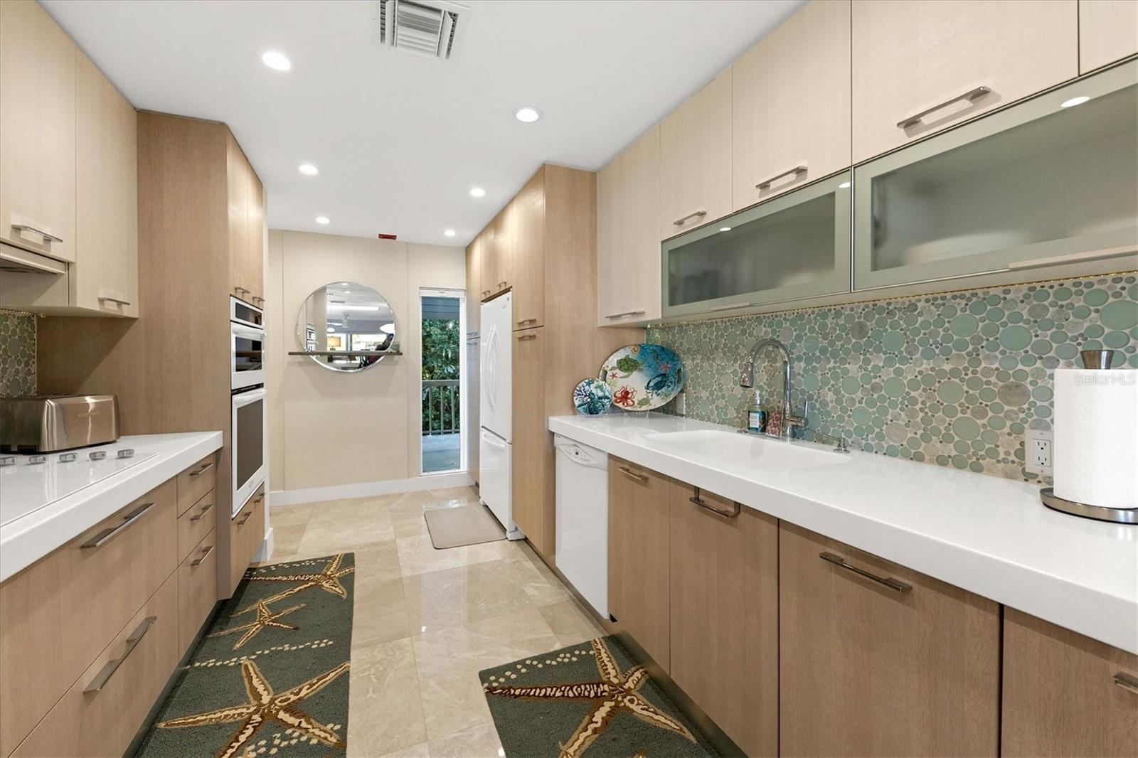 5757 GULF OF MEXICO DR #305, LONGBOAT KEY, FL, 34228
