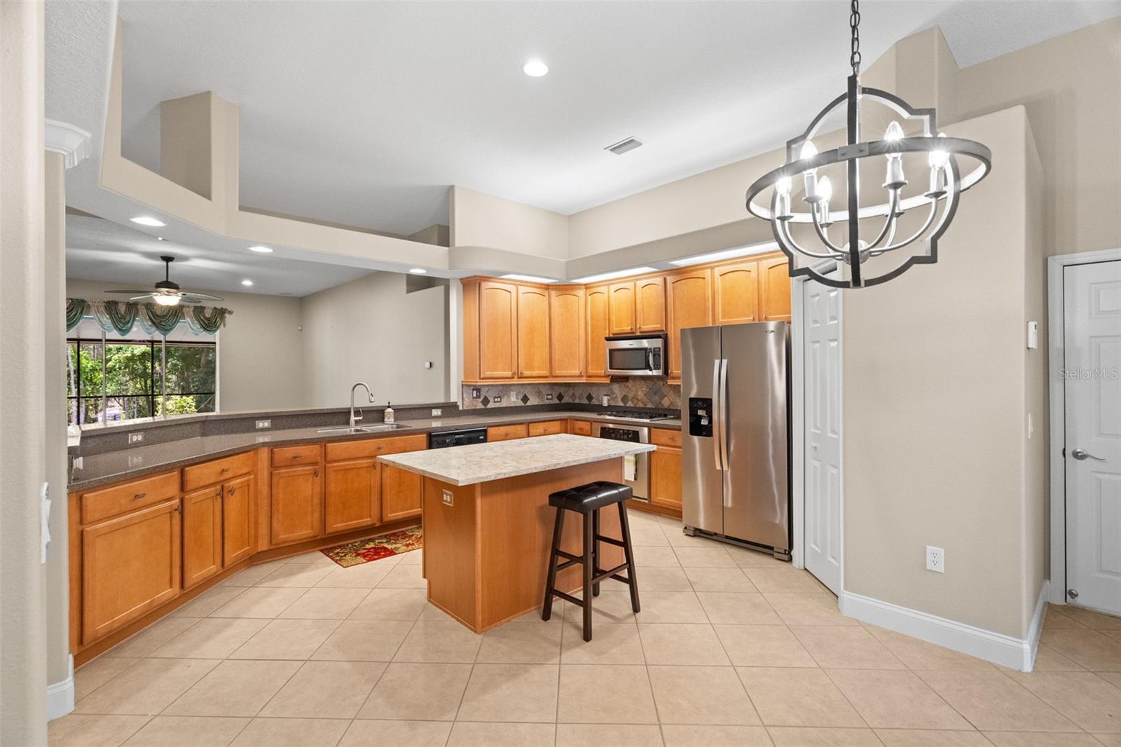3011 MARBLE CREST DR, LAND O LAKES, FL, 34638