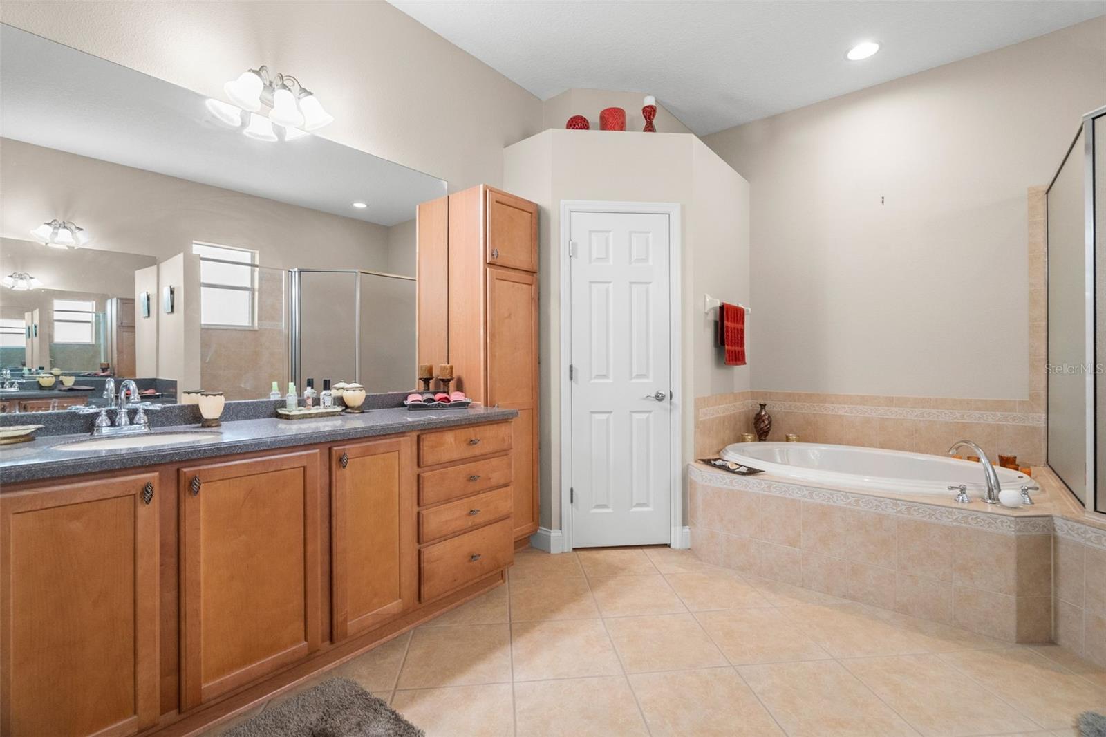 3011 MARBLE CREST DR, LAND O LAKES, FL, 34638