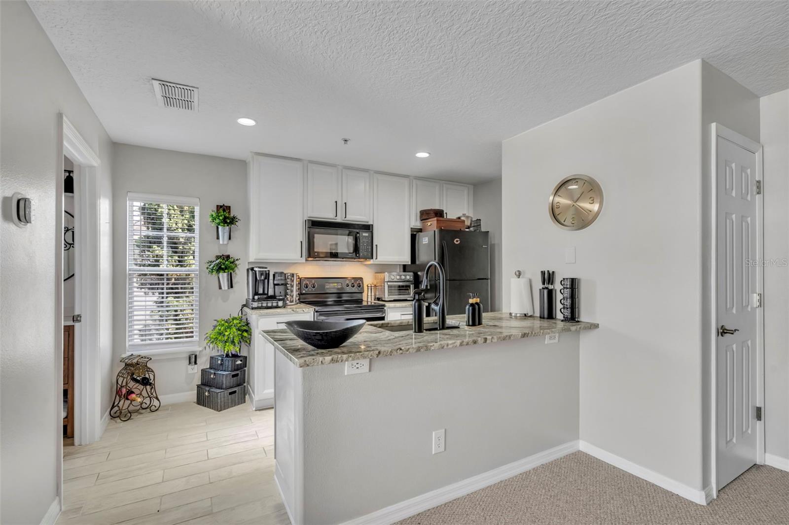 2074 SHAW LN, ORLANDO, FL, 32814
