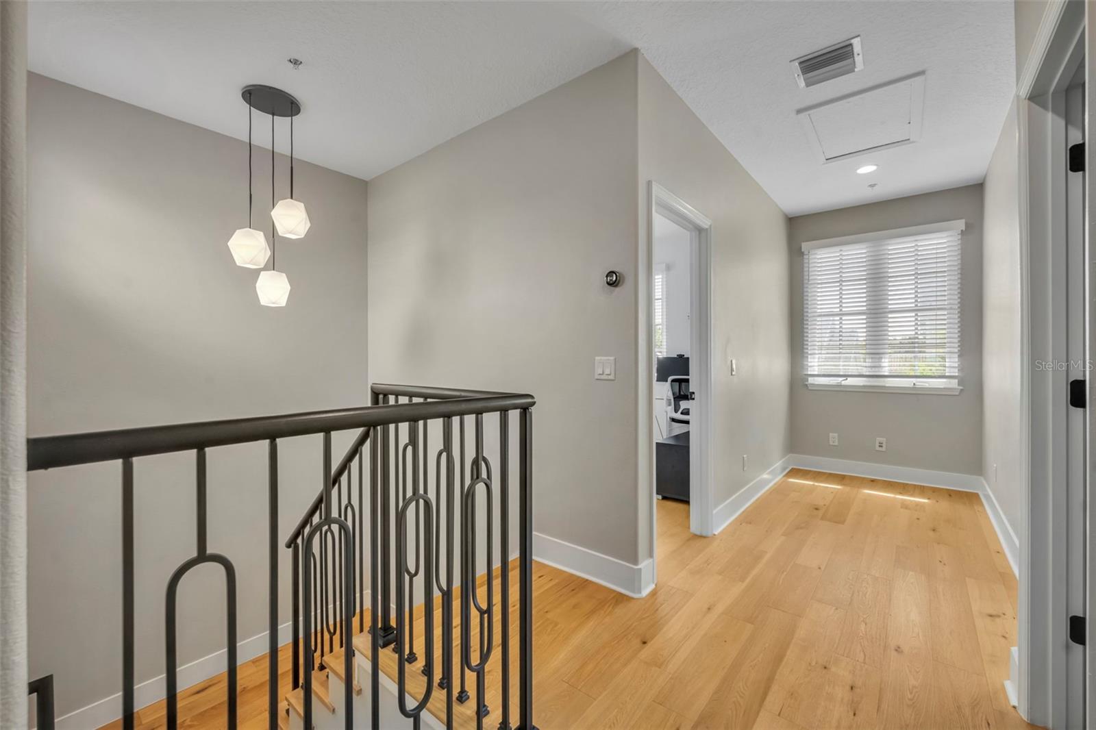 2074 SHAW LN, ORLANDO, FL, 32814