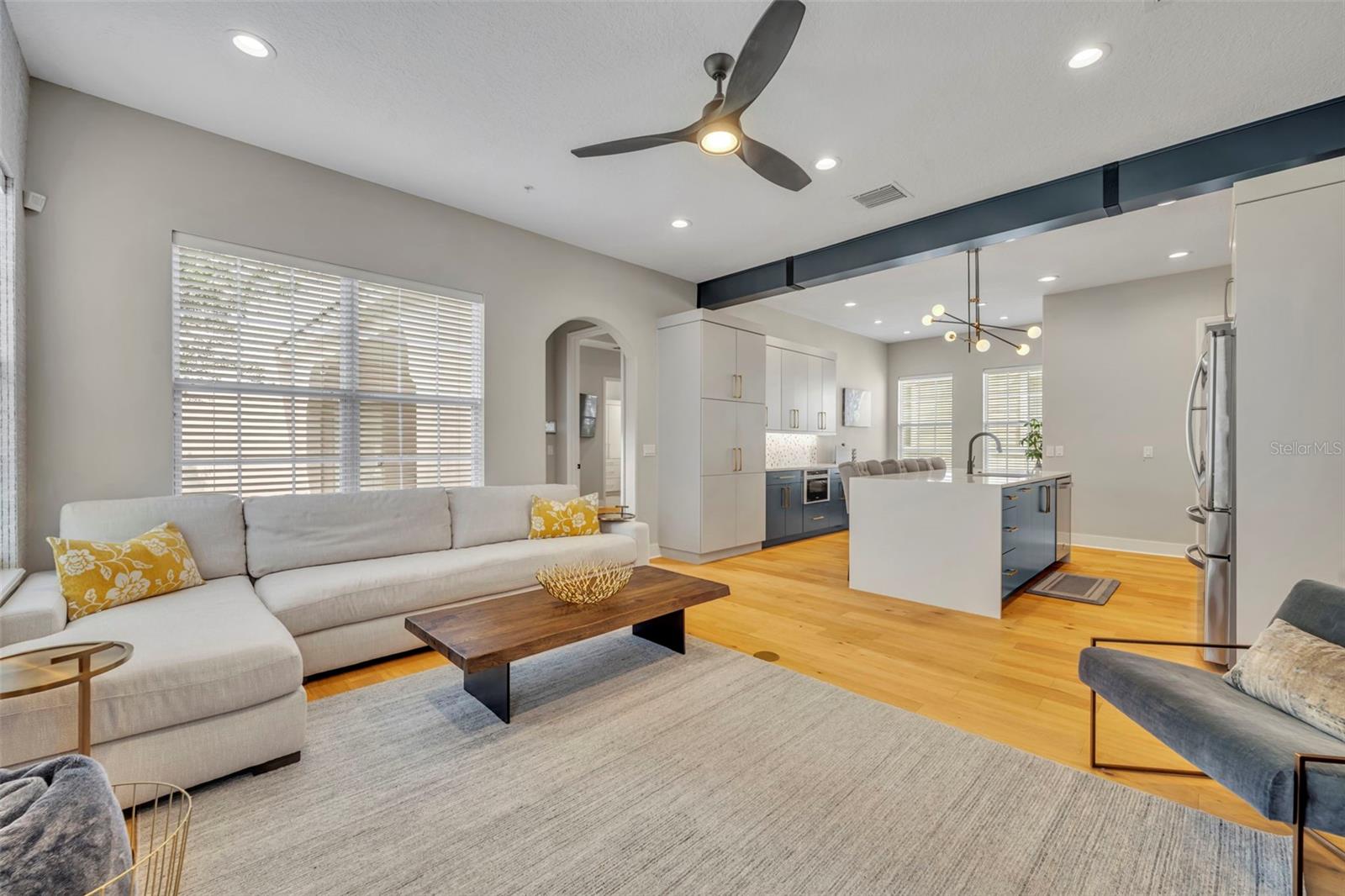2074 SHAW LN, ORLANDO, FL, 32814