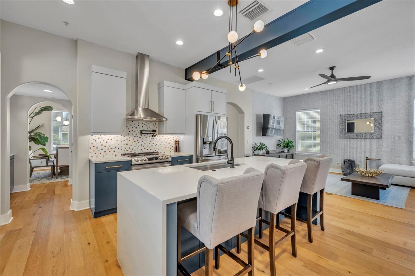 2074 SHAW LN, ORLANDO, FL, 32814