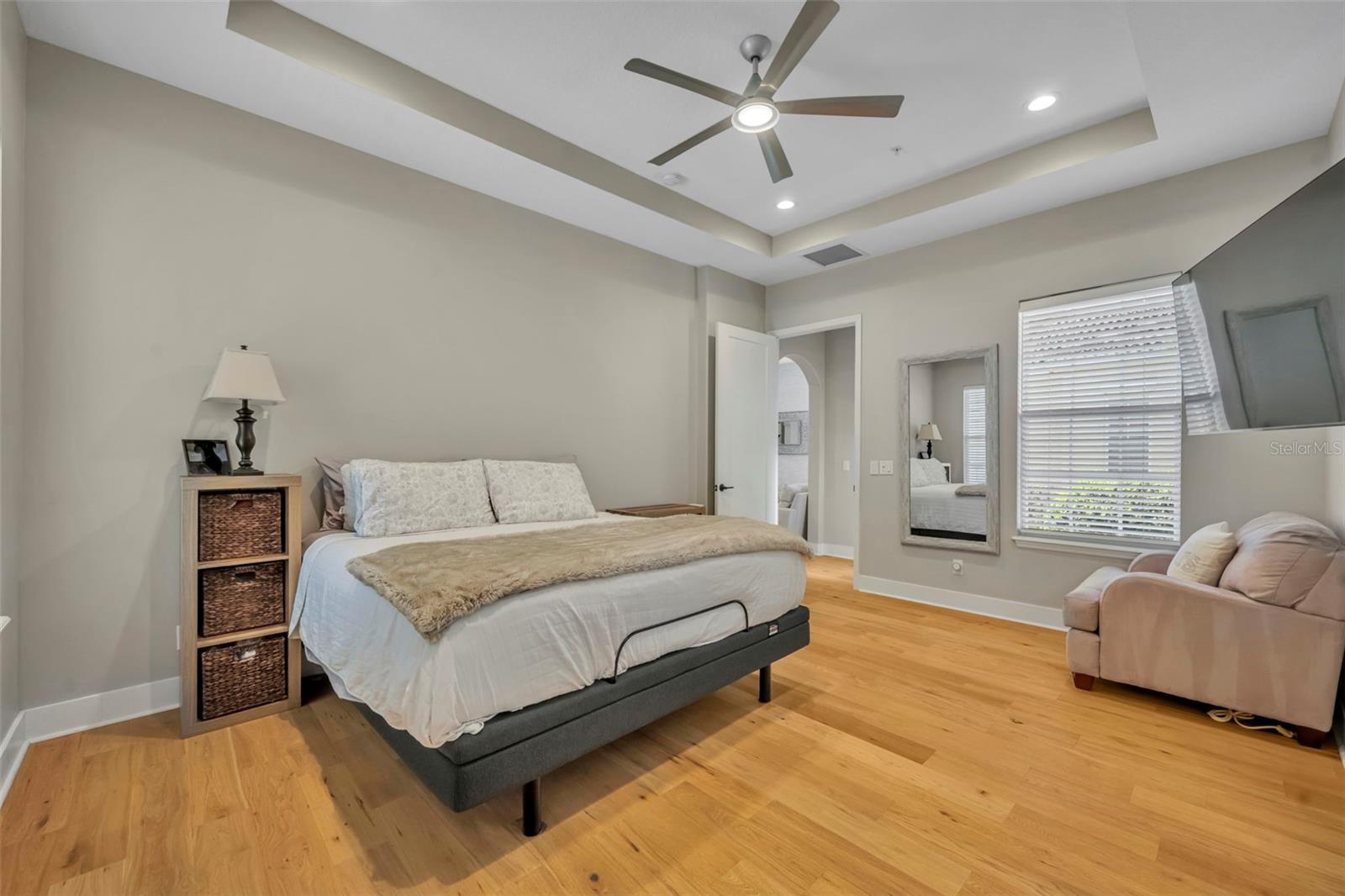 2074 SHAW LN, ORLANDO, FL, 32814