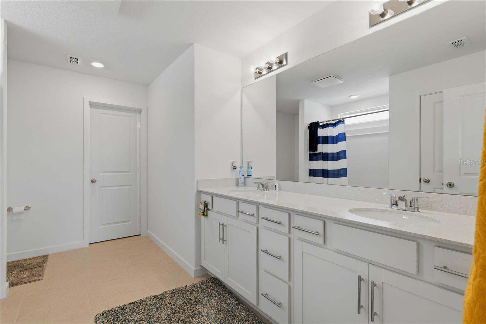 10517 HIDDEN BANKS GLN, PARRISH, FL, 34219