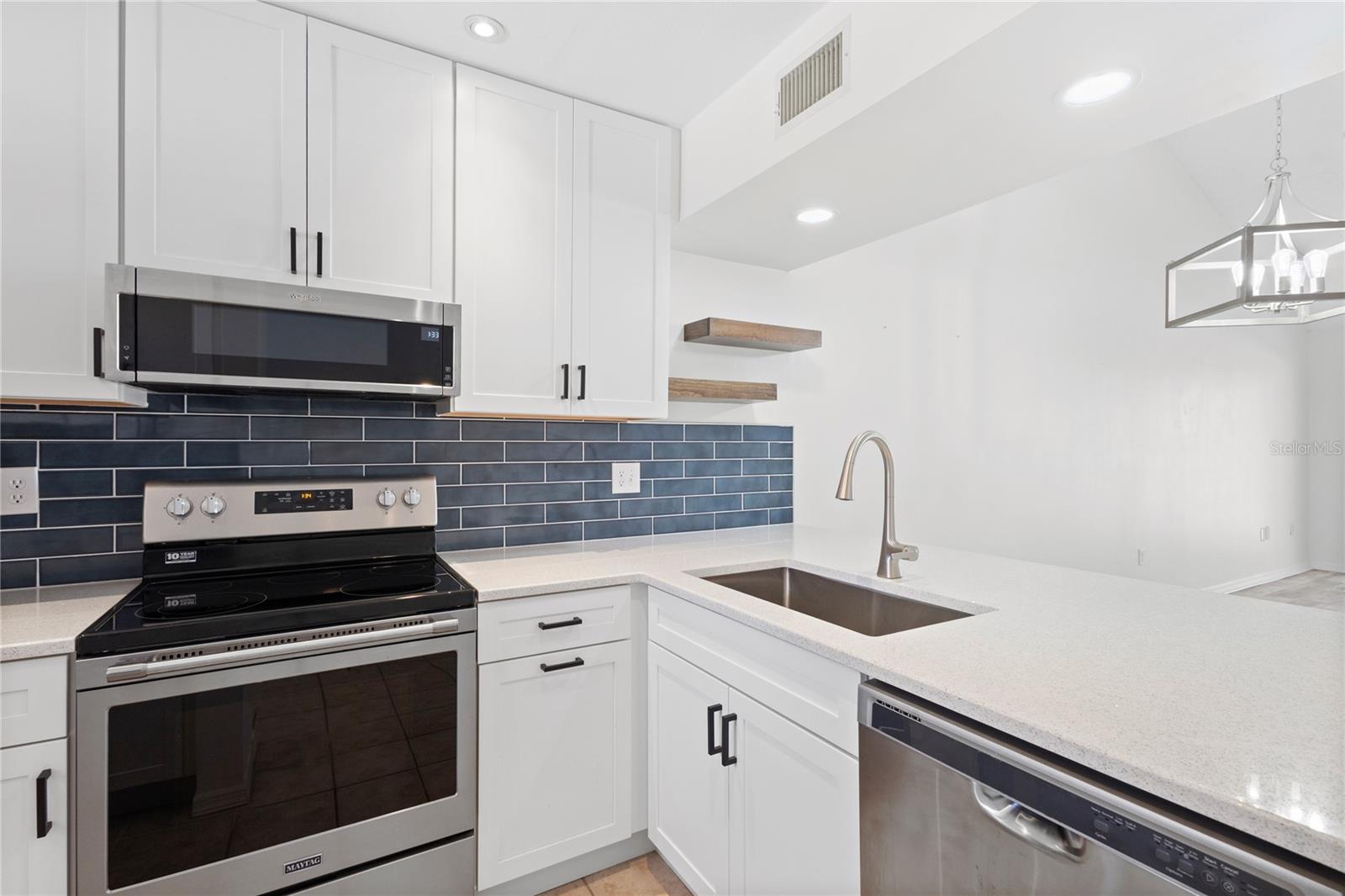 436 CERROMAR LN #478, VENICE, FL, 34293