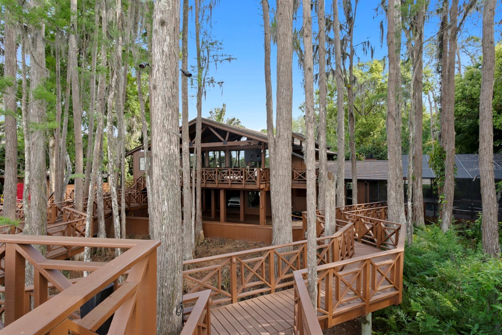 8817 ROBERTS RD, ODESSA, FL, 33556