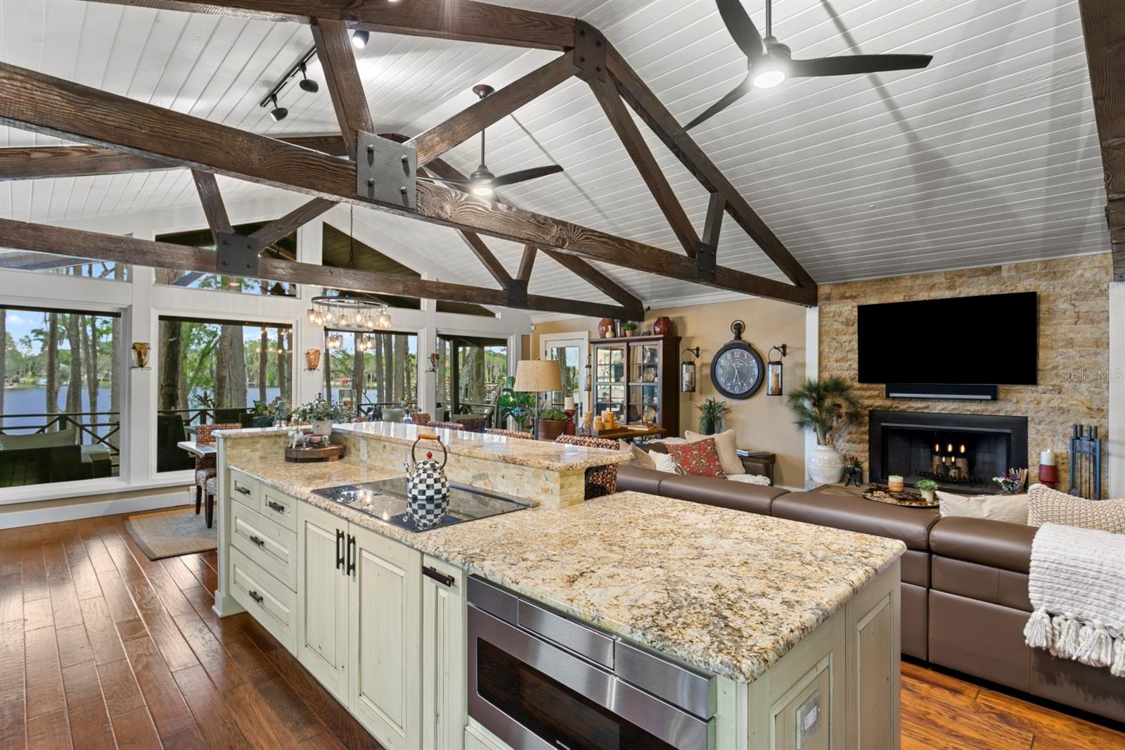 8817 ROBERTS RD, ODESSA, FL, 33556