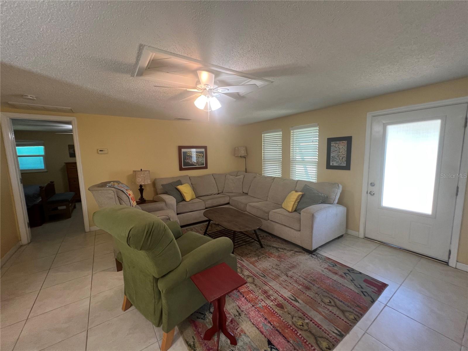 650 HARTFORD DR NW, PORT CHARLOTTE, FL, 33952