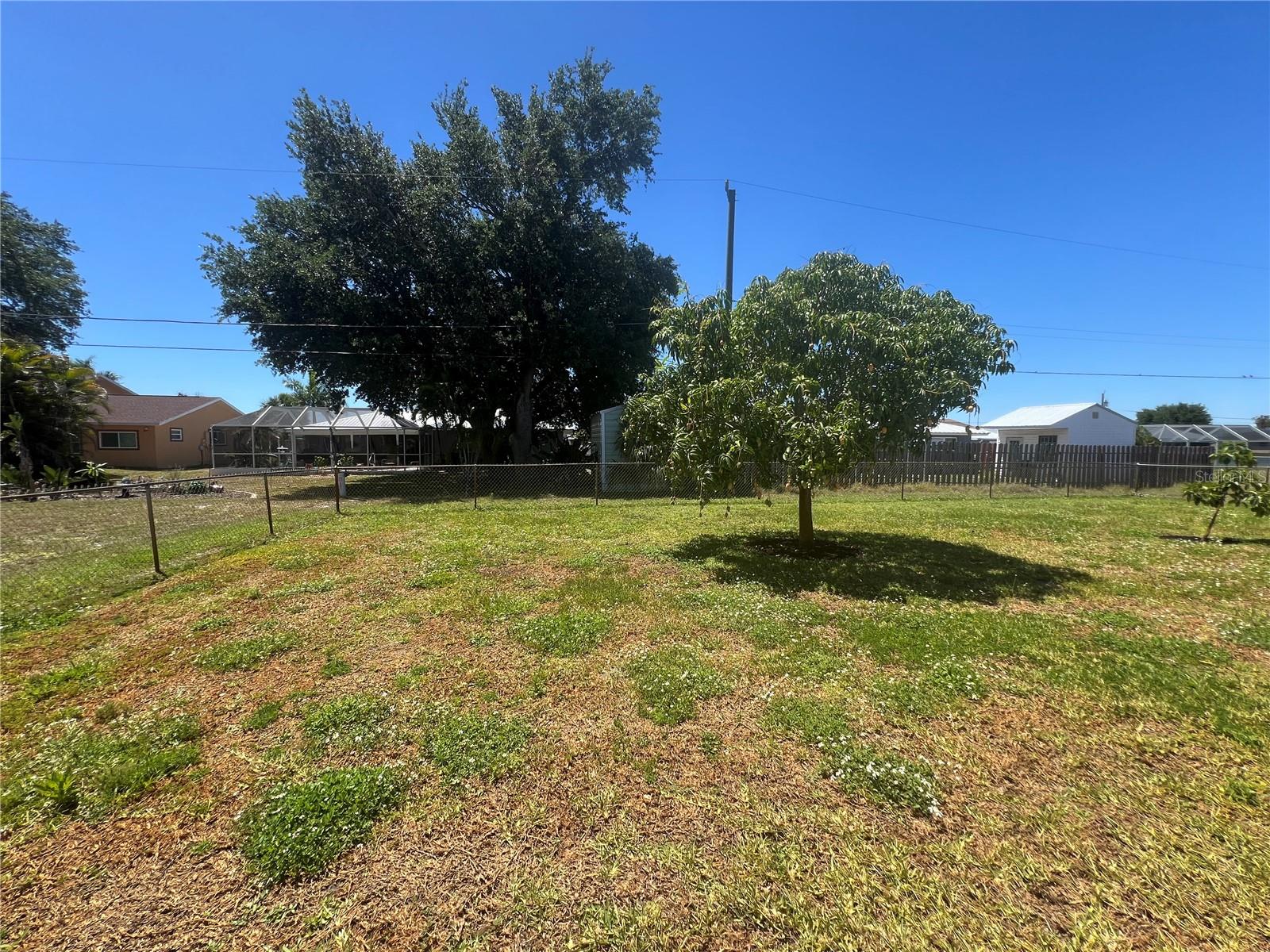 650 HARTFORD DR NW, PORT CHARLOTTE, FL, 33952