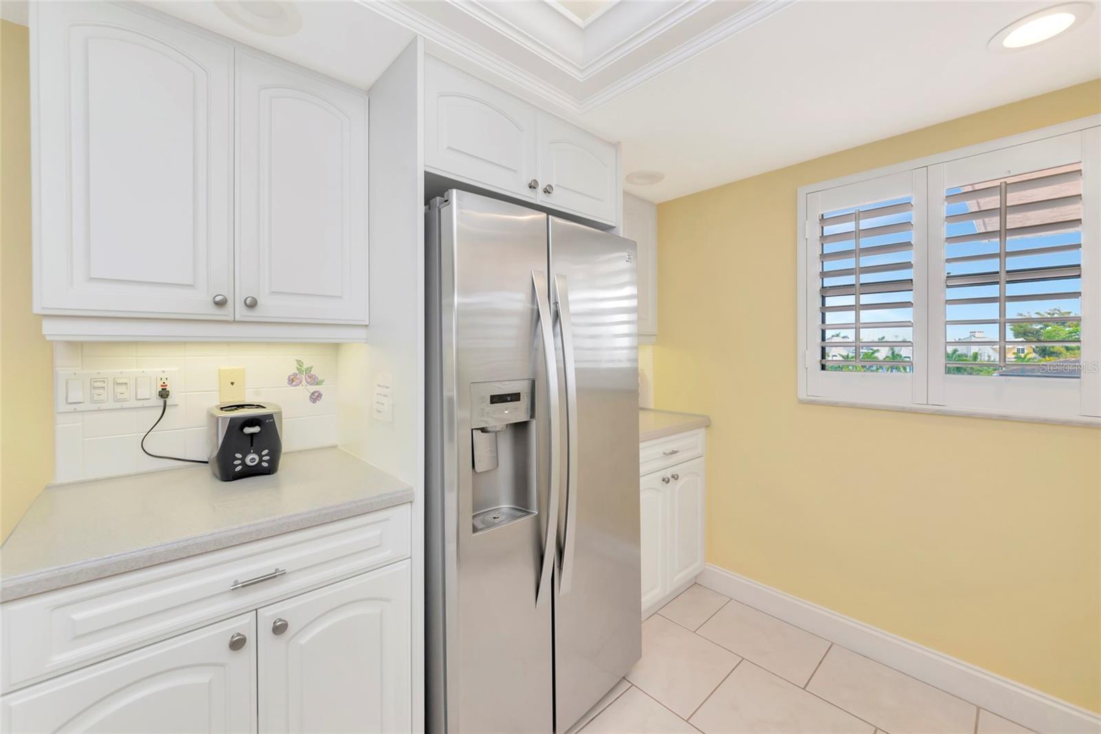 6480 MIDNIGHT PASS RD #503, SARASOTA, FL, 34242
