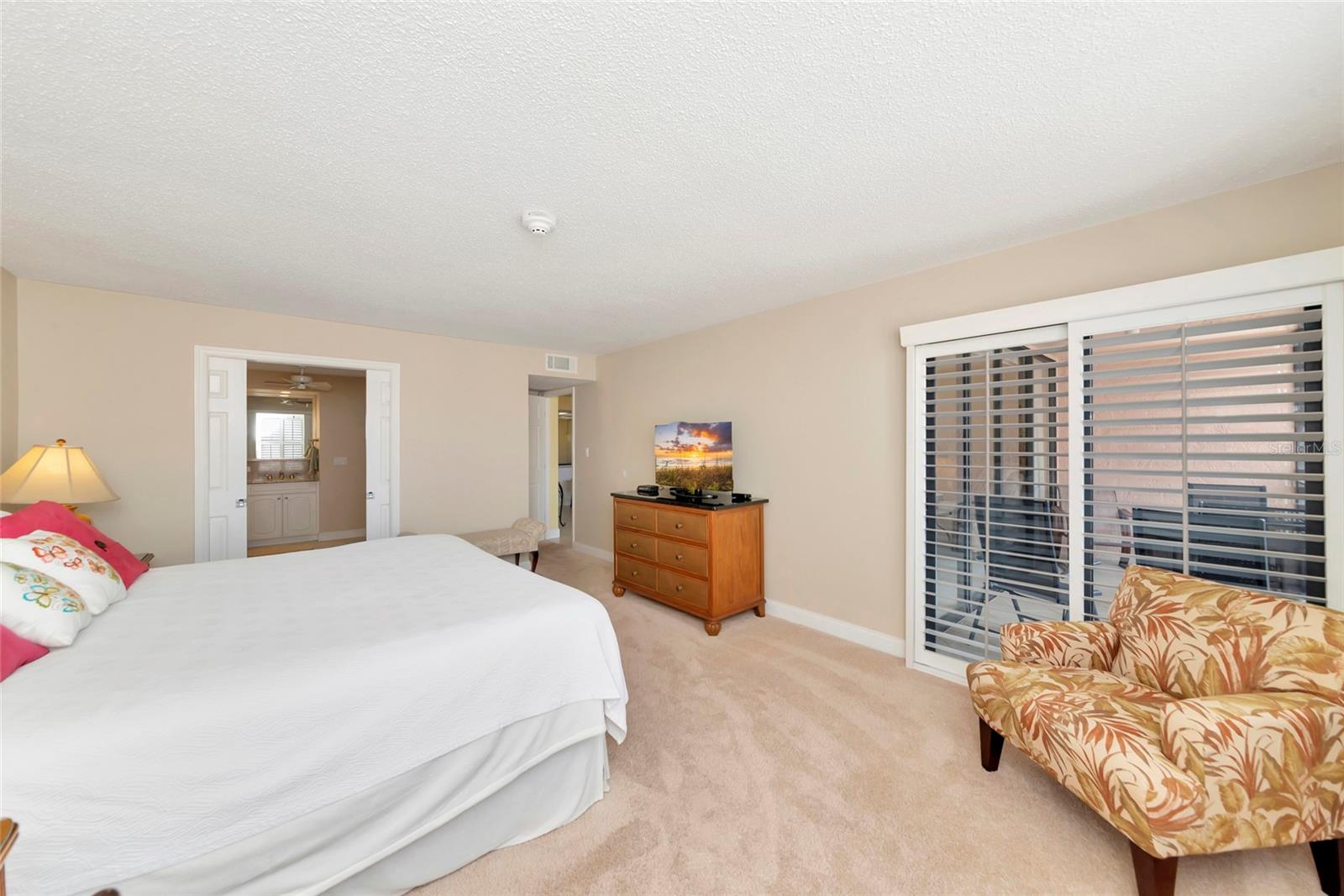 6480 MIDNIGHT PASS RD #503, SARASOTA, FL, 34242