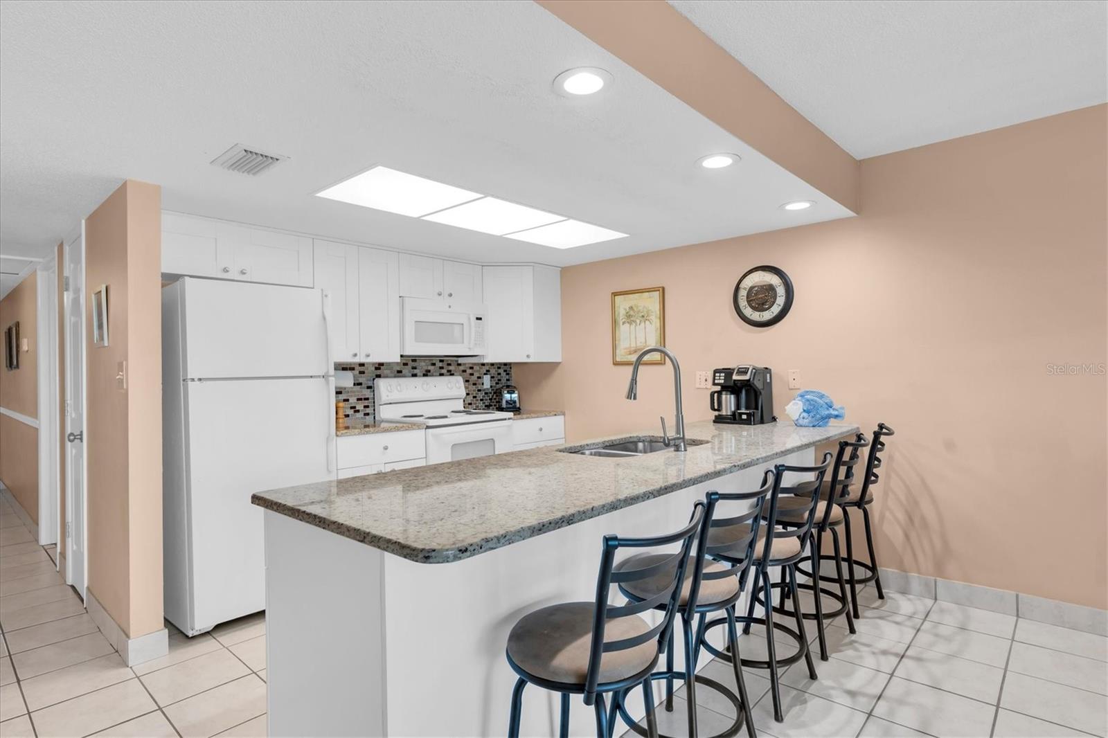 19610 GULF BLVD #308, INDIAN ROCKS BEACH, FL, 33785