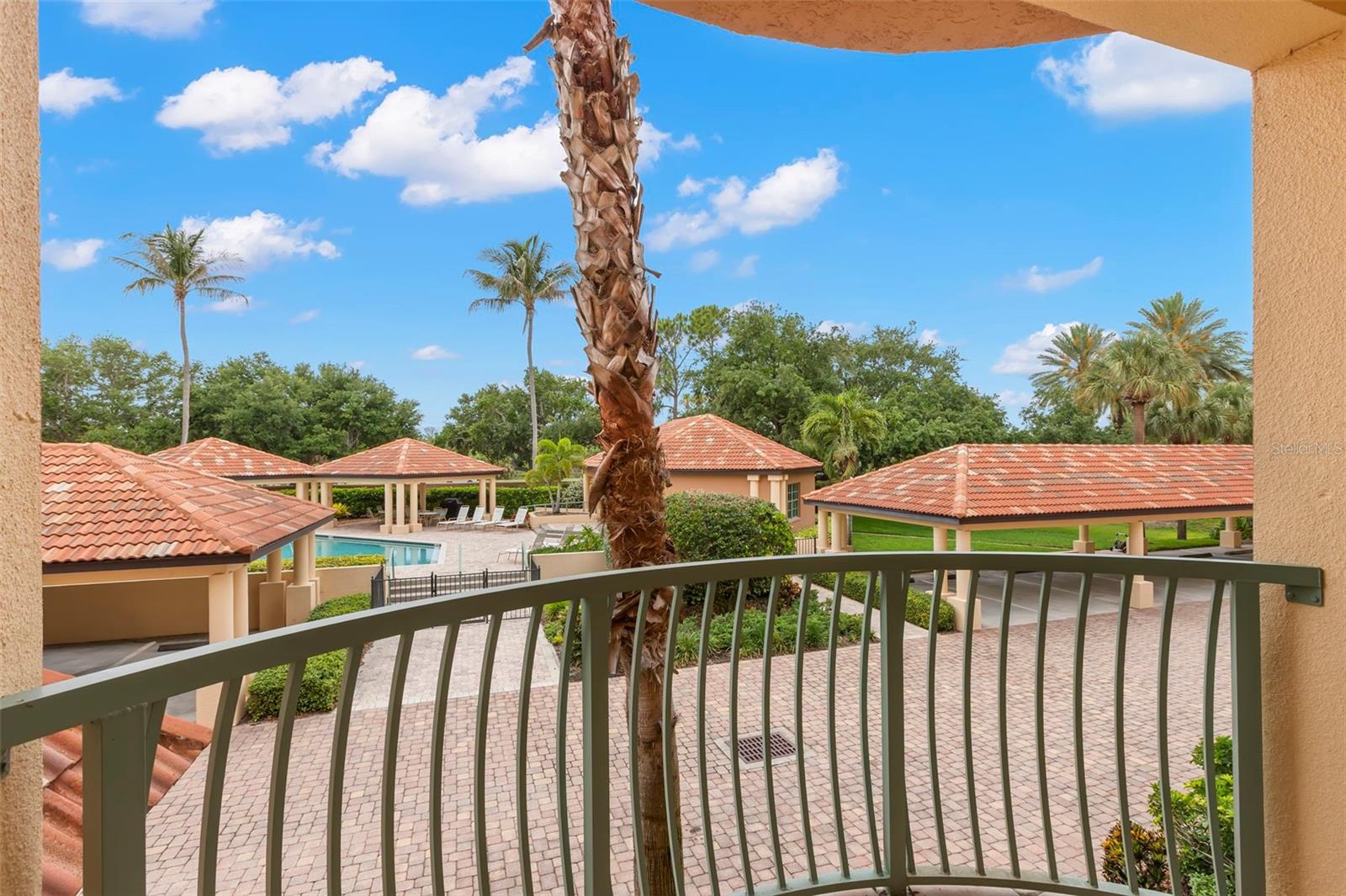 1695 PINELLAS BAYWAY S #D1, TIERRA VERDE, FL, 33715