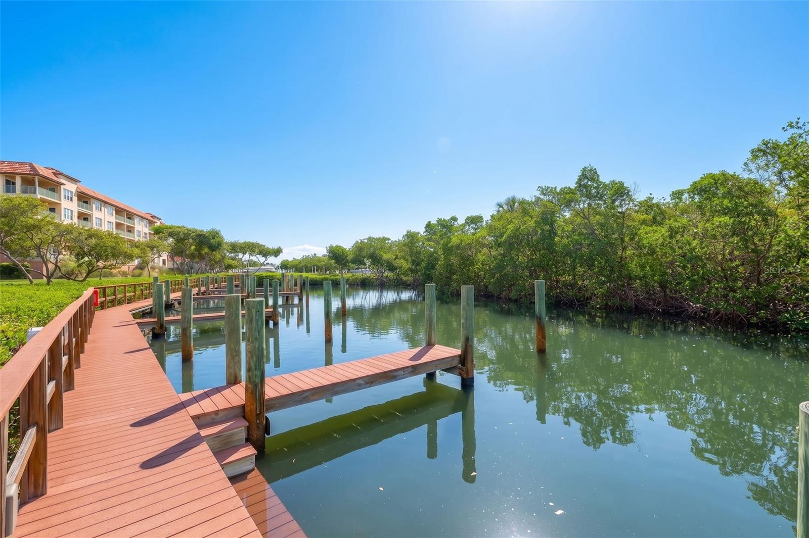 1695 PINELLAS BAYWAY S #D1, TIERRA VERDE, FL, 33715