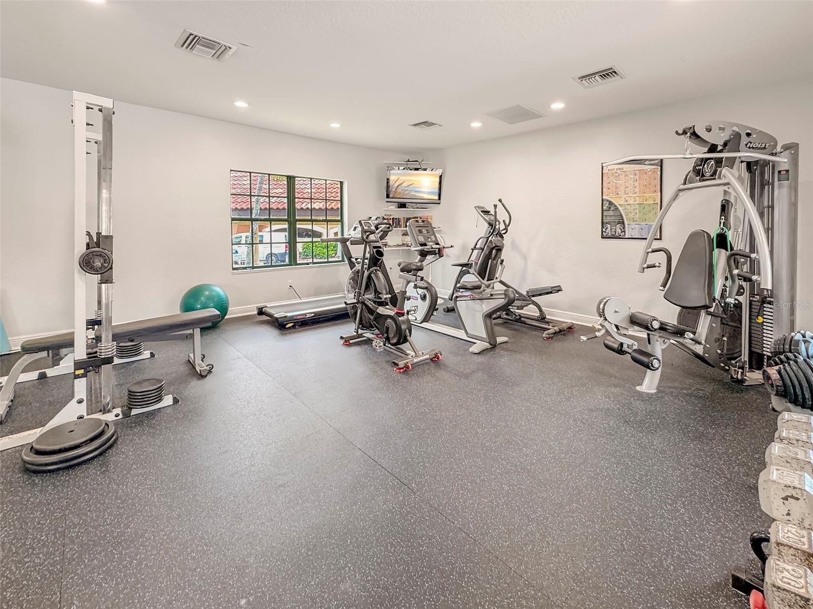 1695 PINELLAS BAYWAY S #D1, TIERRA VERDE, FL, 33715