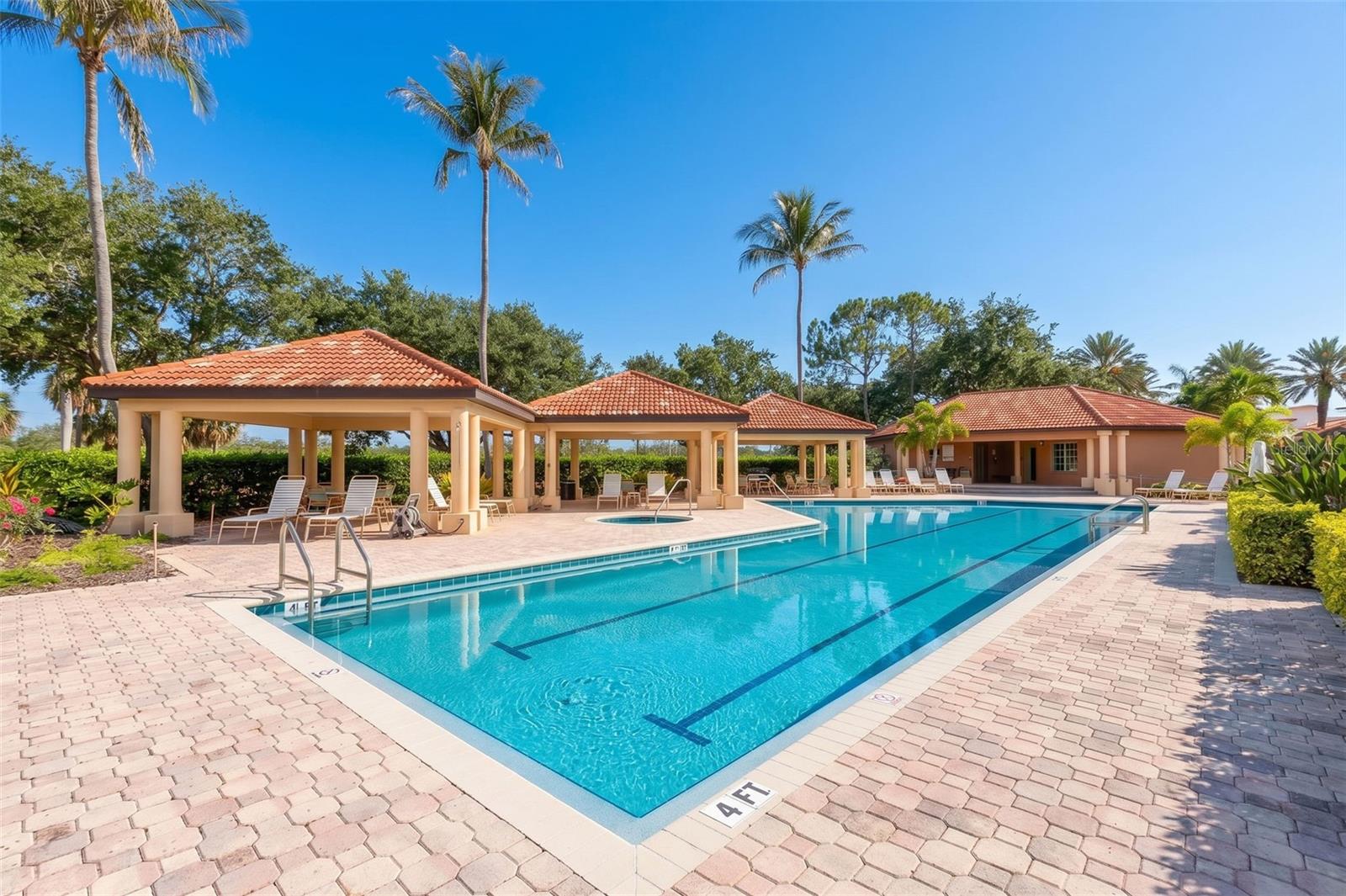1695 PINELLAS BAYWAY S #D1, TIERRA VERDE, FL, 33715